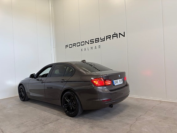 BMW 320d 5 of 5
