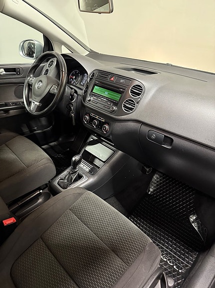 Volkswagen Golf Plus 9 of 17