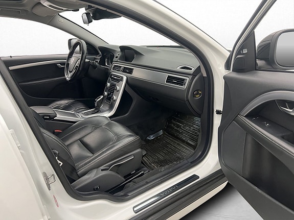 Volvo XC70 24 of 30