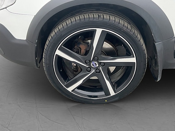 Volvo XC70 28 of 30
