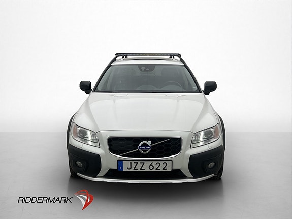 Volvo XC70 2 of 30