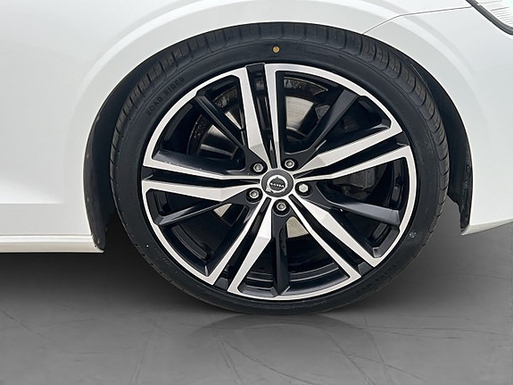 Volvo S60 29 of 30