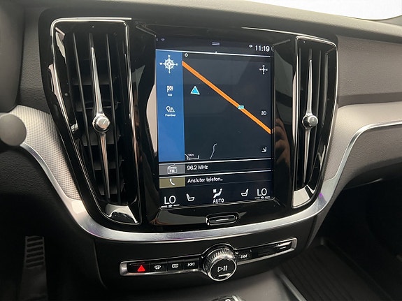 Volvo S60 18 of 30