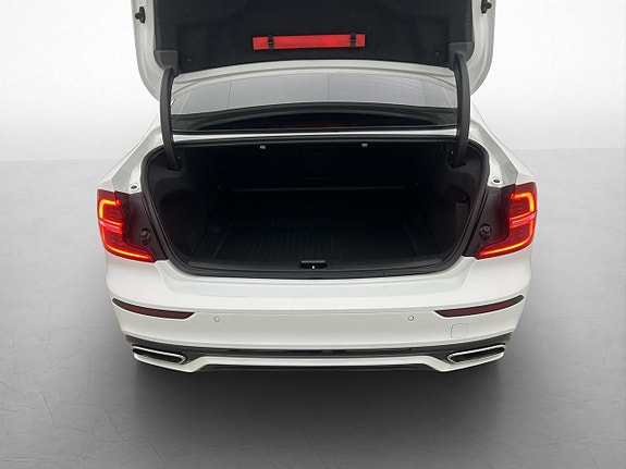 Volvo S60 28 of 30