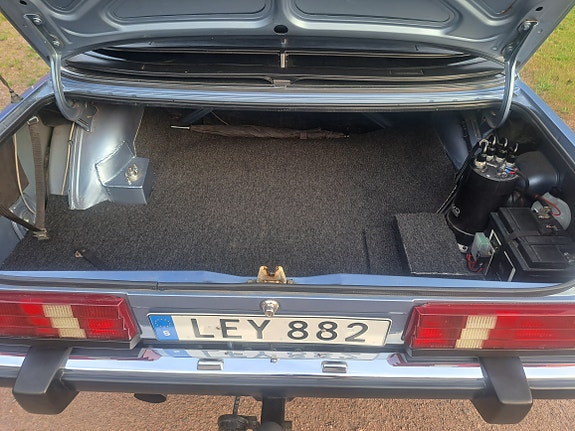 Ford Granada 5 of 5