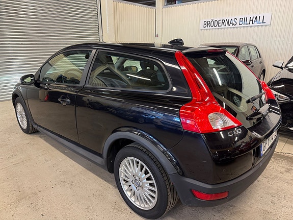 Volvo C30 2 of 5