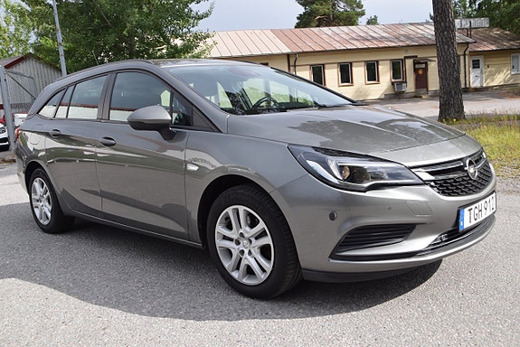 Opel Astra 3 of 5