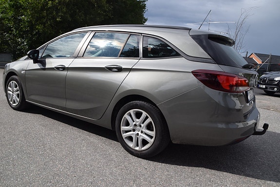 Opel Astra 6 of 21