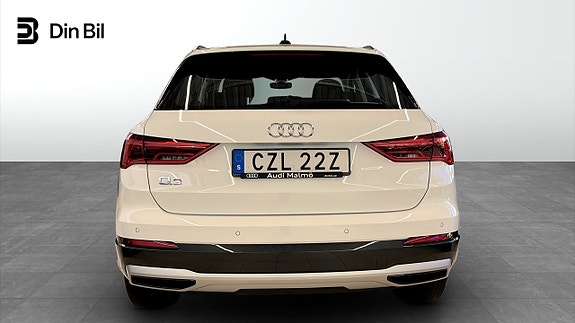 Audi Q3 5 of 5