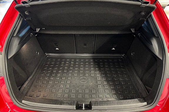 Mercedes-Benz A200 22 of 24