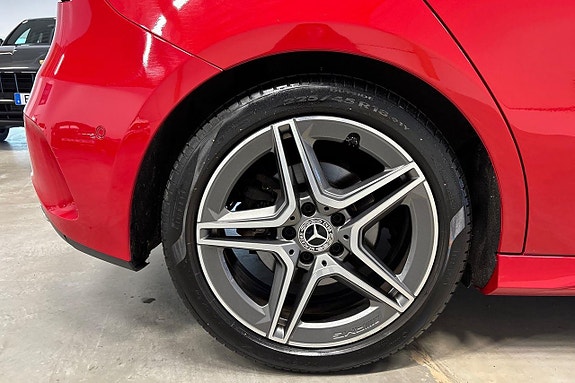 Mercedes-Benz A200 24 of 24