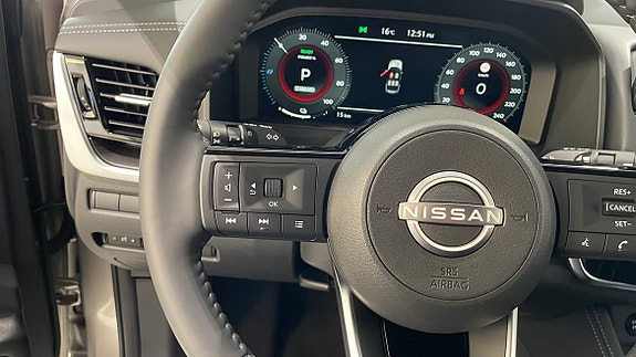 Nissan X-Trail 9 of 15