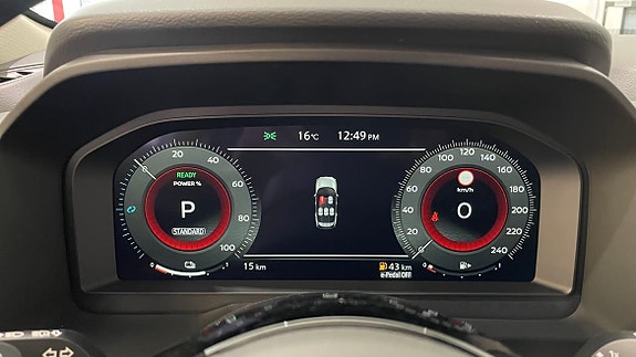 Nissan X-Trail 11 of 15
