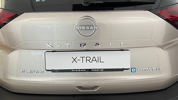 Nissan X-Trail 8 of 15