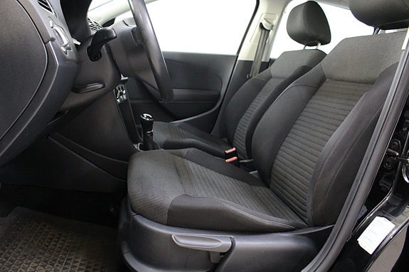 Volkswagen Polo 10 of 17