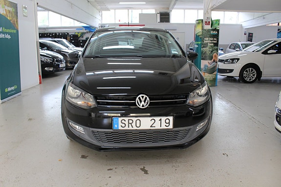 Volkswagen Polo 8 of 17