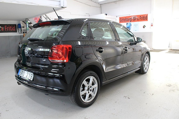 Volkswagen Polo 6 of 17