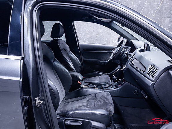 Audi RS Q3 15 of 30