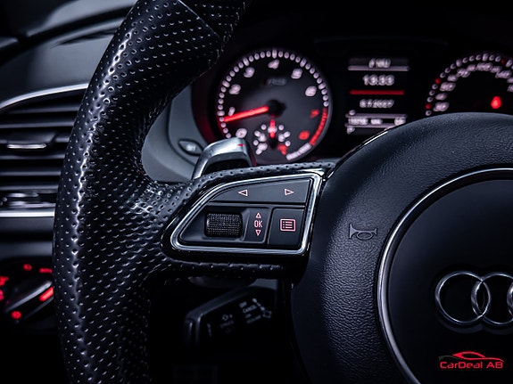 Audi RS Q3 21 of 30