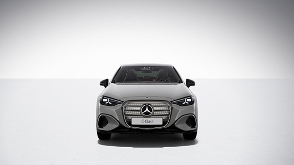 Mercedes-Benz C400 2 of 5