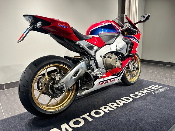 Honda CBR1000RR SP1 /3,45%/860mil/Yoshimura/Quickshifter 4 of 5