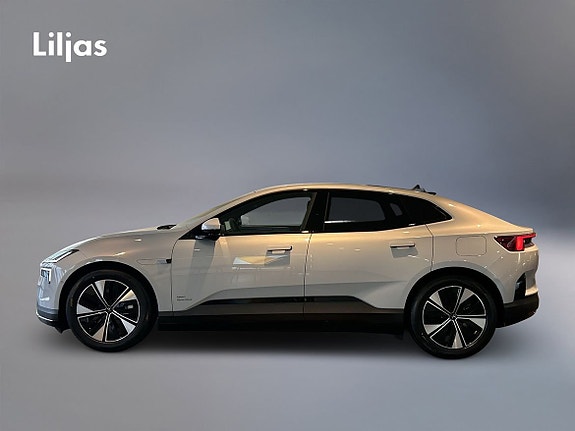 Polestar 4 2 of 12