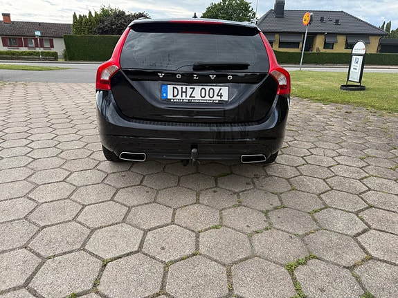 Volvo V60 6 of 13