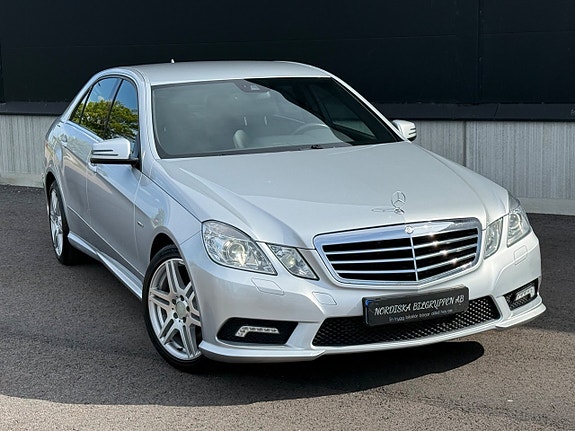 Mercedes-Benz E250 4 of 21