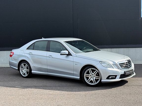 Mercedes-Benz E250 5 of 21