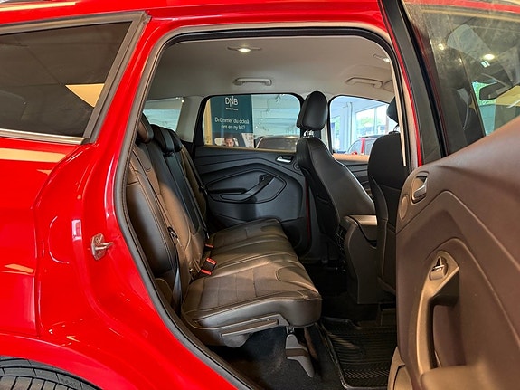 Ford Kuga 18 of 24