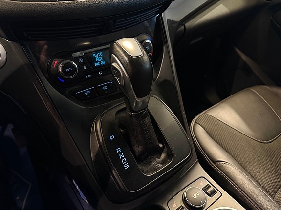 Ford Kuga 16 of 24