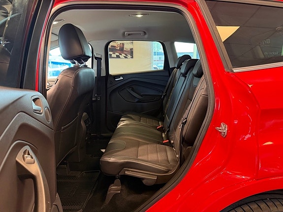 Ford Kuga 19 of 24