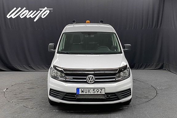 Volkswagen Caddy Maxi 2 of 5