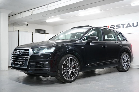 Audi SQ7 2 of 5