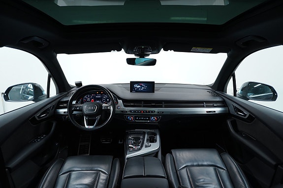 Audi SQ7 12 of 27