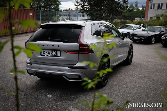 Volvo XC60 3 of 5