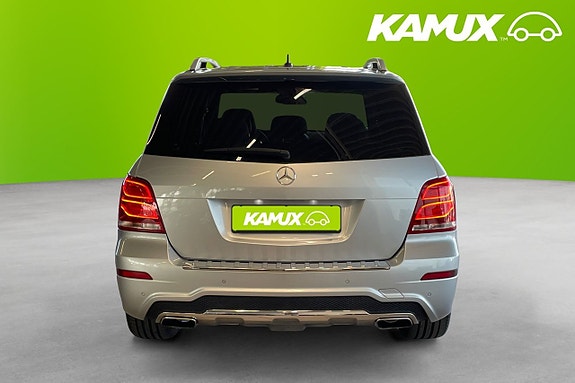 Mercedes-Benz GLK220 5 of 5