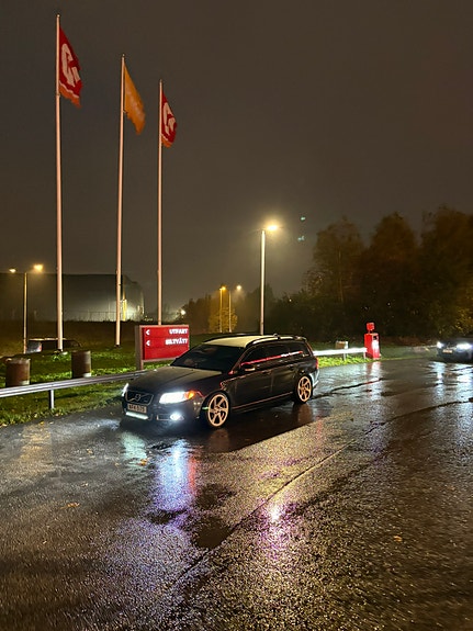 Volvo V70 5 of 5