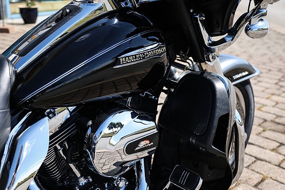 Harley-Davidson Tri Glide Ultra 17 of 22