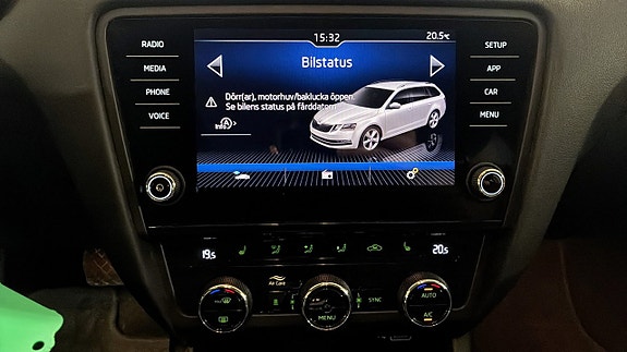 Skoda Octavia 9 of 12