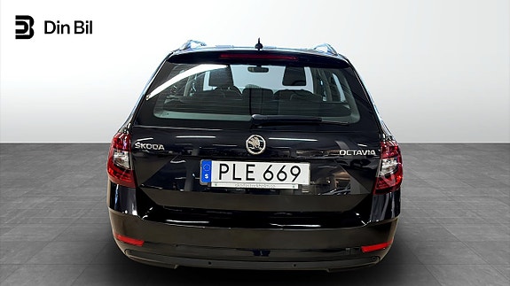 Skoda Octavia 5 of 5