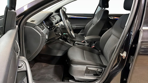Skoda Octavia 8 of 12