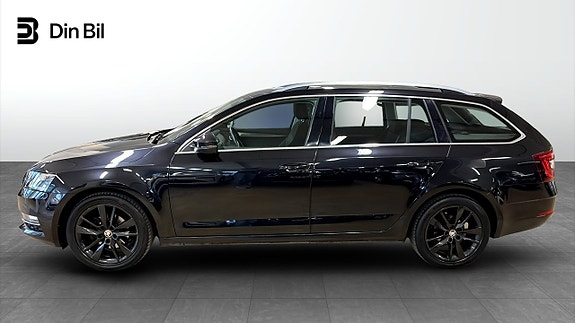 Skoda Octavia 2 of 12