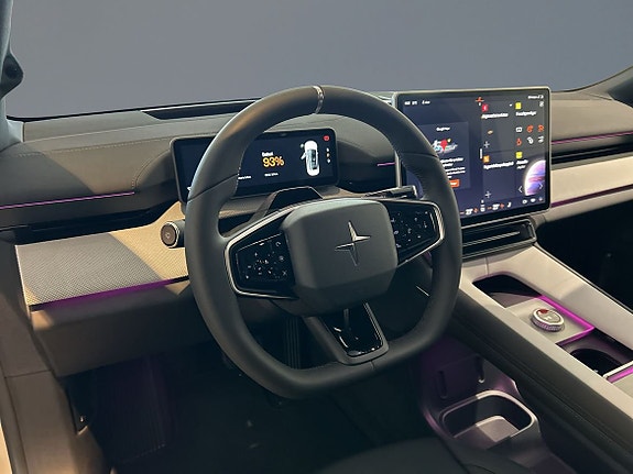 Polestar 4 4 of 12