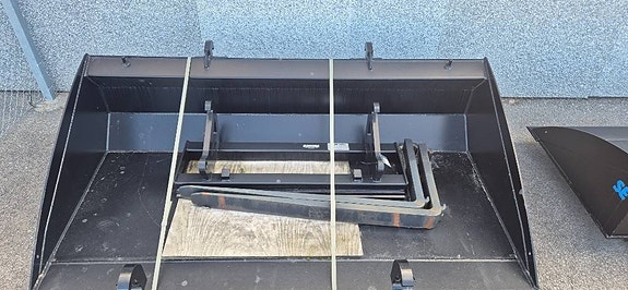 SE Equipment  Planeringsskopa