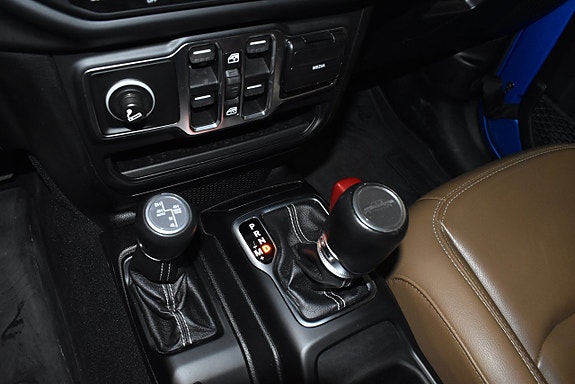 Jeep Gladiator 24 of 30