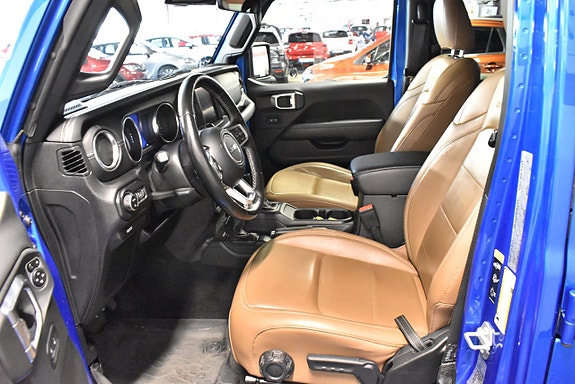 Jeep Gladiator 17 of 30