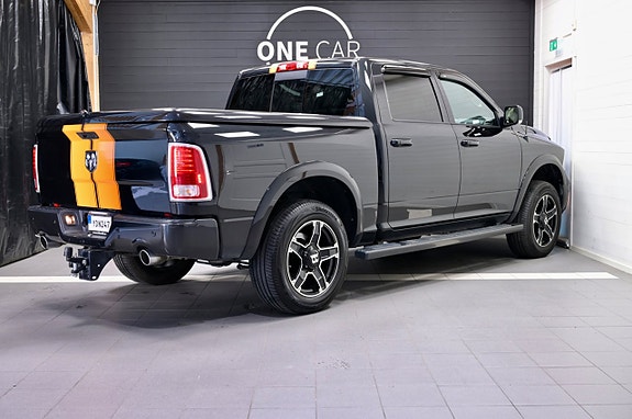 Dodge RAM 1500 4 of 5