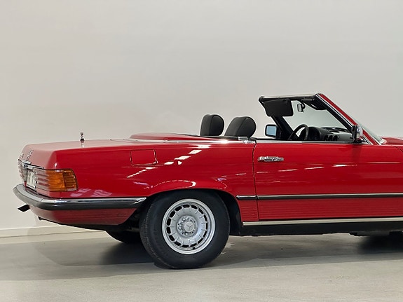 Mercedes-Benz 500 SL 9 of 29