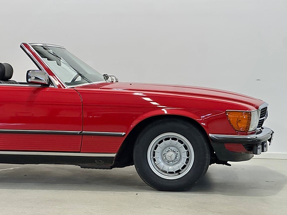 Mercedes-Benz 500 SL 10 of 29